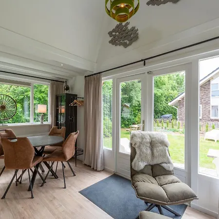 Modern Near Park Duinland