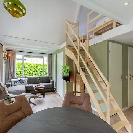 Modern Near Park Duinland בית נופש Sint Maartensvlotbrug