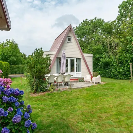 Modern Near Park Duinland * Sint Maartensvlotbrug