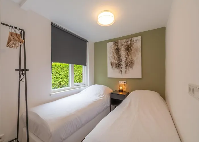 Modern Near Park Duinland Feriehus Sint Maartensvlotbrug