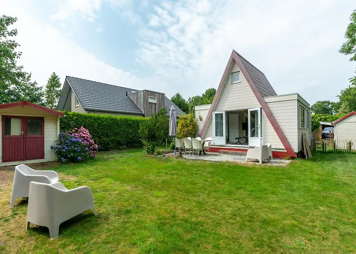 Modern Near Park Duinland *