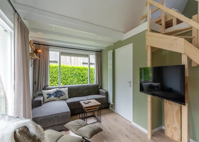 Modern Near Park Duinland Sint Maartensvlotbrug